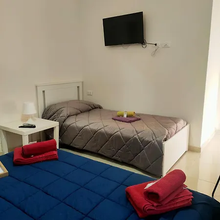 Bed And Fly Aeroporto Reception H24 Bed & Breakfast Catania